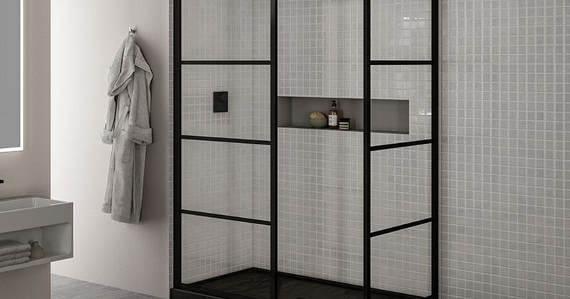 Shower Door with return